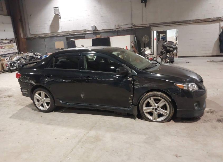 Photo 13 of 2013 Toyota Corolla S (VIN 2T1BU4EE9DC951205)