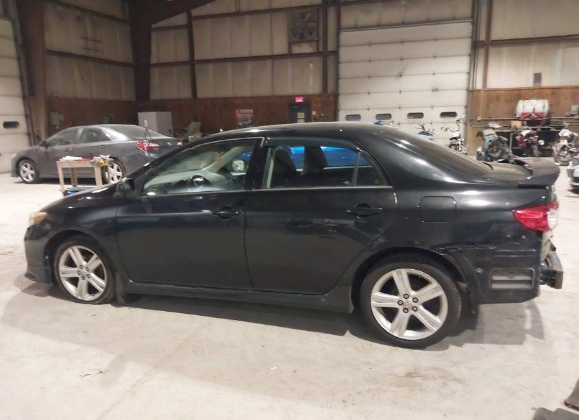 Photo 14 of 2013 Toyota Corolla S (VIN 2T1BU4EE9DC951205)