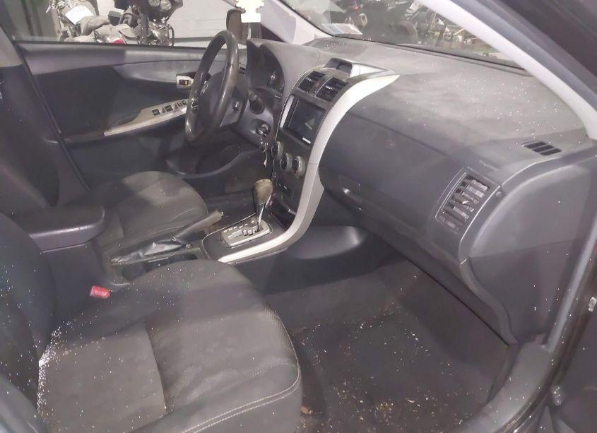 Photo 5 of 2013 Toyota Corolla S (VIN 2T1BU4EE9DC951205)