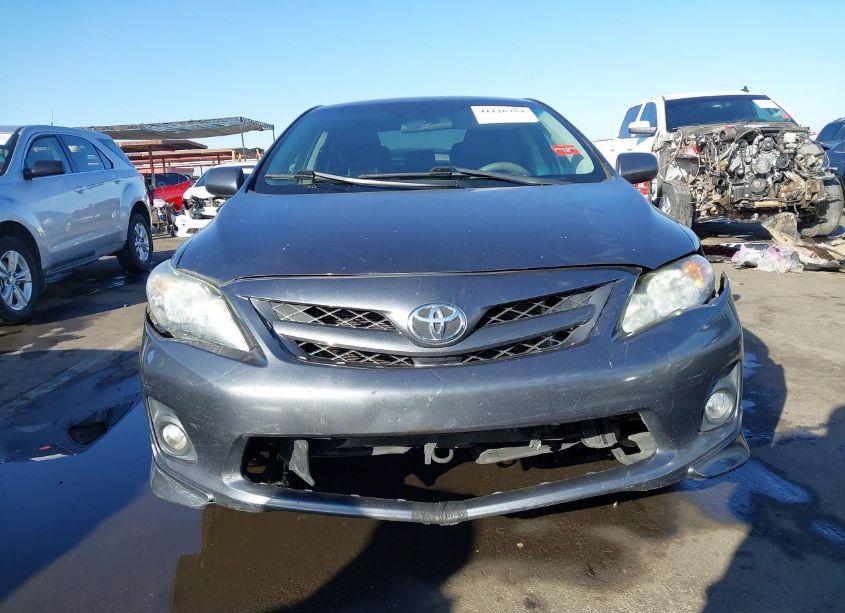 Photo 12 of 2013 Toyota Corolla S (VIN 2T1BU4EE9DC958008)