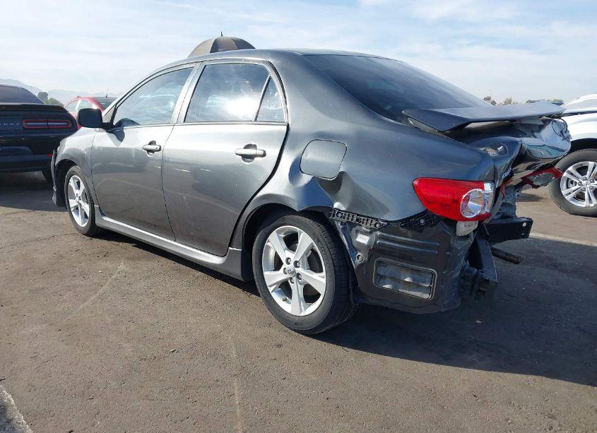 Photo 3 of 2013 Toyota Corolla S (VIN 2T1BU4EE9DC958008)