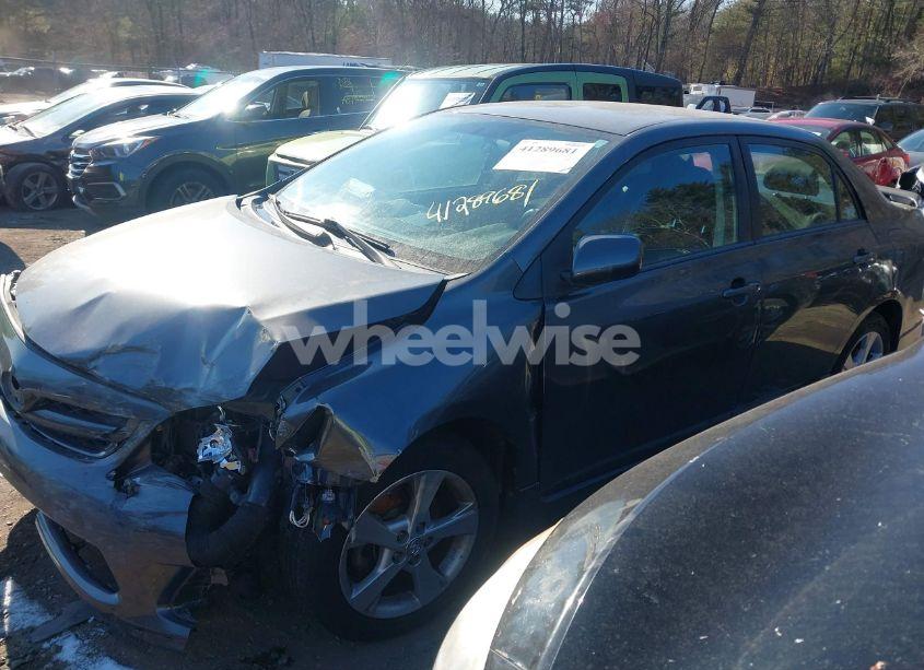 Photo 14 of 2013 Toyota Corolla S (VIN 2T1BU4EE9DC963404)