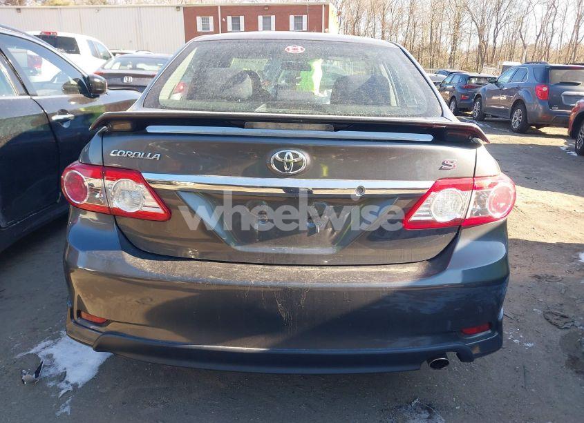Photo 16 of 2013 Toyota Corolla S (VIN 2T1BU4EE9DC963404)