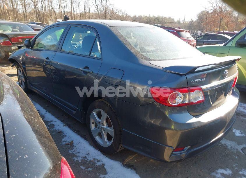 Photo 3 of 2013 Toyota Corolla S (VIN 2T1BU4EE9DC963404)