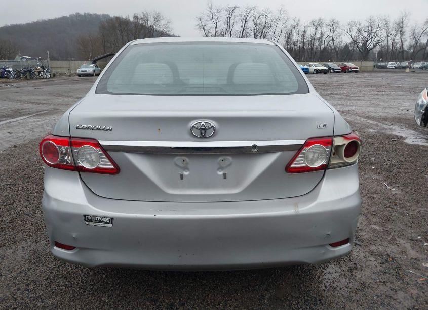 Photo 16 of 2013 Toyota Corolla LE (VIN 2T1BU4EE9DC963869)