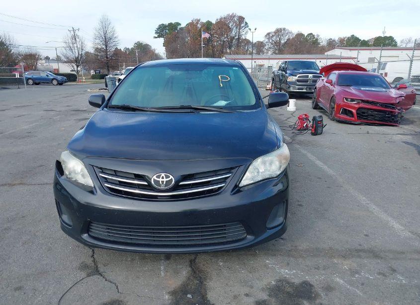 Photo 12 of 2013 Toyota Corolla LE (VIN 2T1BU4EE9DC982308)