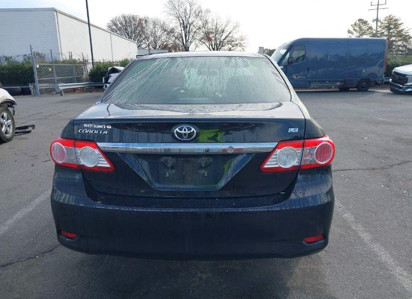 Photo 16 of 2013 Toyota Corolla LE (VIN 2T1BU4EE9DC982308)