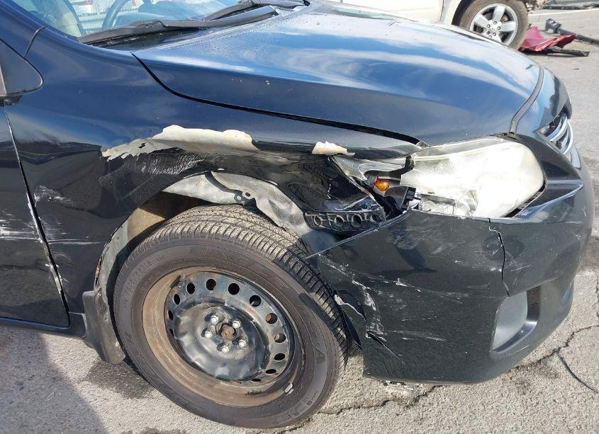 Photo 6 of 2013 Toyota Corolla LE (VIN 2T1BU4EE9DC982308)