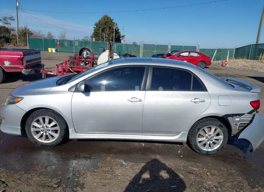 Photo 15 of 2010 Toyota Corolla S (VIN 2T1BU4EEXAC241161)