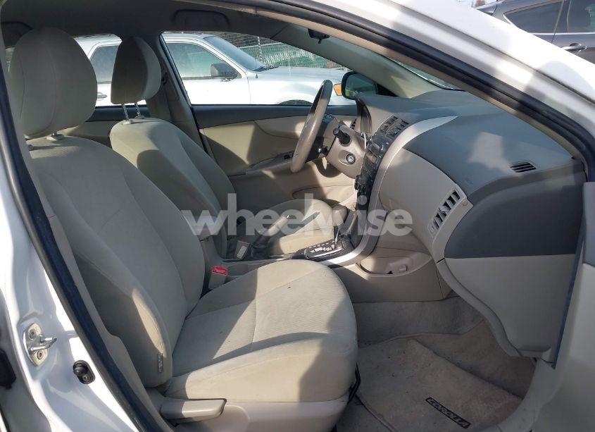 Photo 5 of 2010 Toyota Corolla LE (VIN 2T1BU4EEXAC246652)