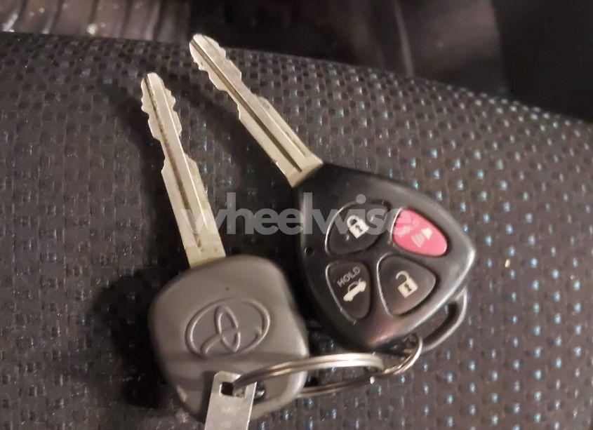 Photo 11 of 2010 Toyota Corolla S (VIN 2T1BU4EEXAC274872)