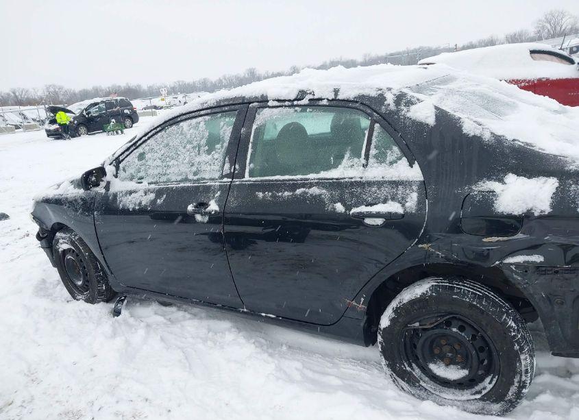 Photo 15 of 2010 Toyota Corolla LE (VIN 2T1BU4EEXAC304131)