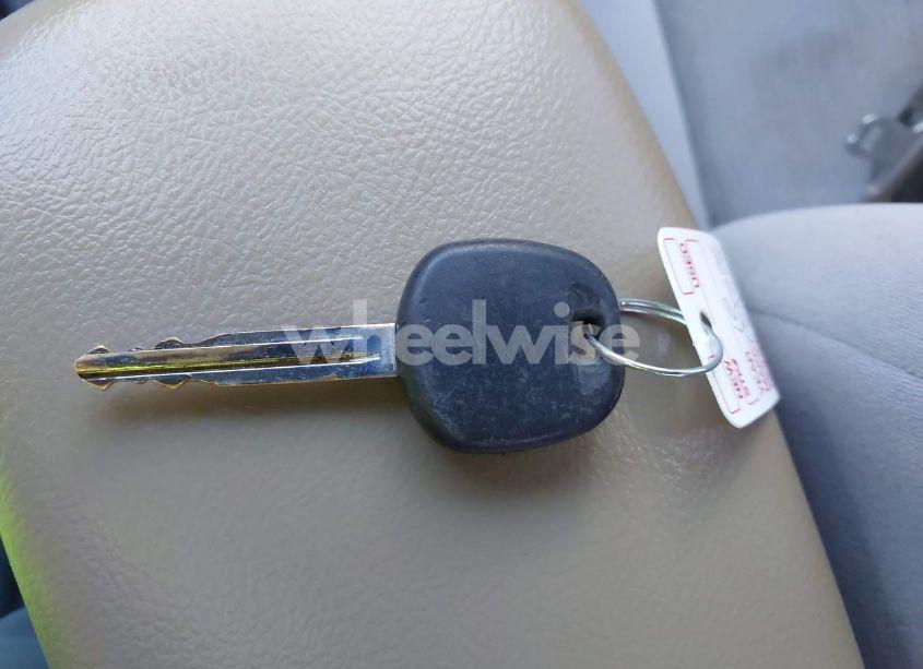 Photo 11 of 2010 Toyota Corolla LE (VIN 2T1BU4EEXAC343981)