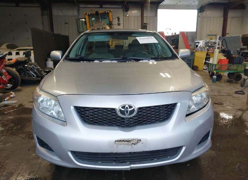 Photo 13 of 2010 Toyota Corolla LE (VIN 2T1BU4EEXAC347948)