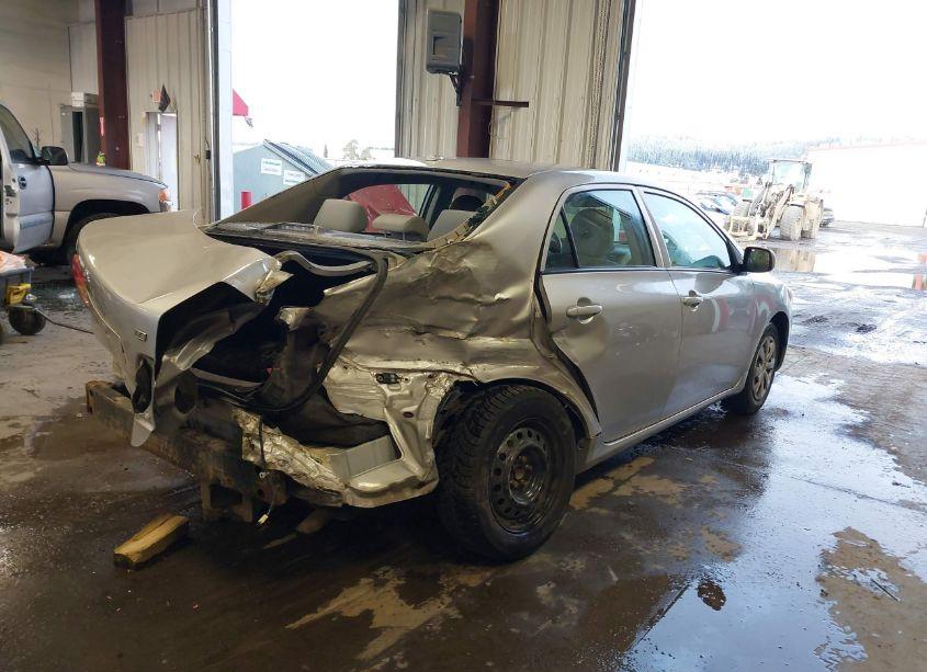 Photo 4 of 2010 Toyota Corolla LE (VIN 2T1BU4EEXAC347948)