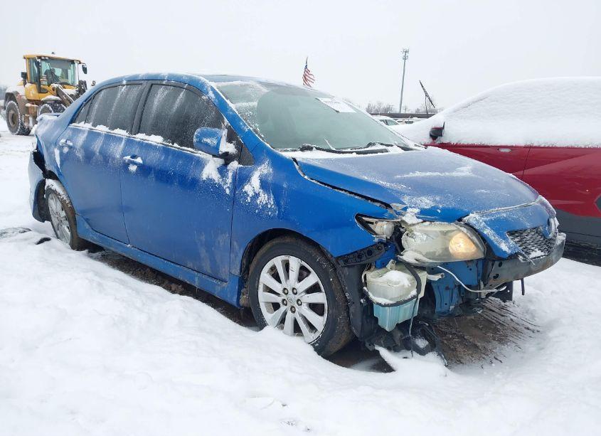 2010 Toyota Corolla S (VIN 2T1BU4EEXAC354897) main photo
