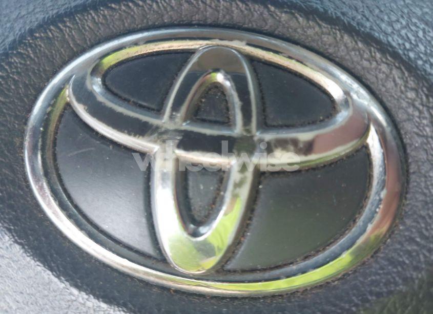 Photo 12 of 2010 Toyota Corolla S (VIN 2T1BU4EEXAC438959)