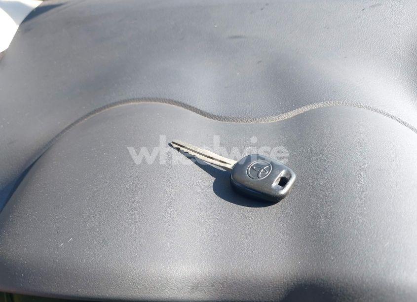 Photo 11 of 2010 Toyota Corolla S (VIN 2T1BU4EEXAC451873)