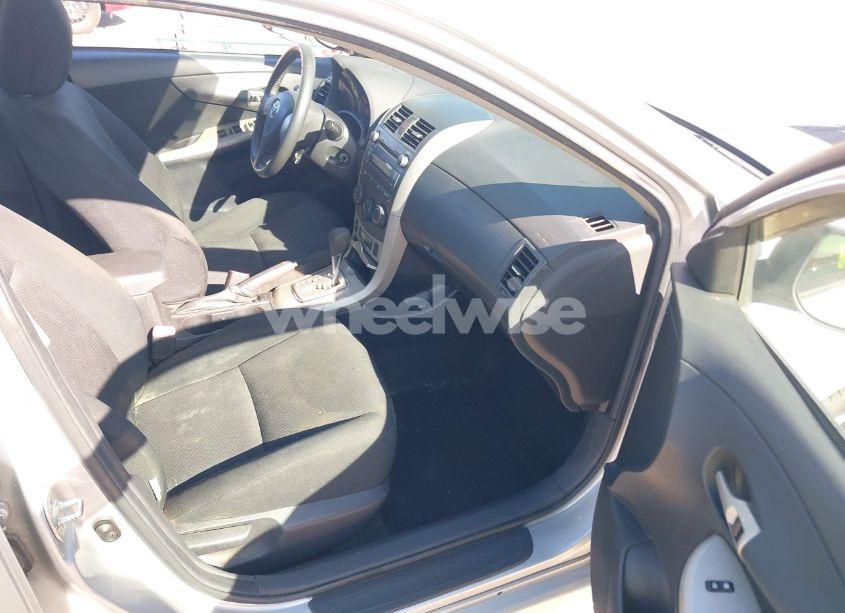 Photo 5 of 2010 Toyota Corolla S (VIN 2T1BU4EEXAC451873)