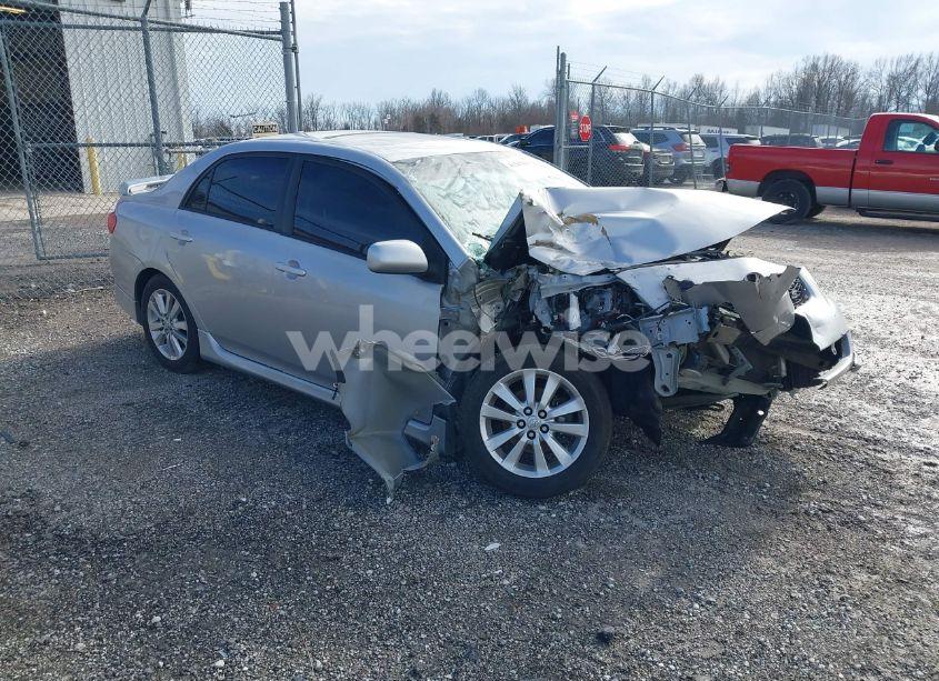 2010 Toyota Corolla S (VIN 2T1BU4EEXAC475686) main photo