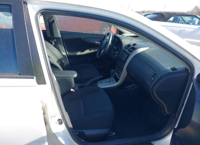 Photo 5 of 2010 Toyota Corolla S (VIN 2T1BU4EEXAC478846)