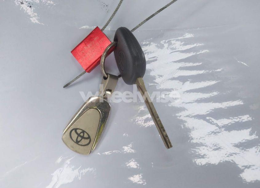 Photo 11 of 2010 Toyota Corolla S (VIN 2T1BU4EEXAC505821)