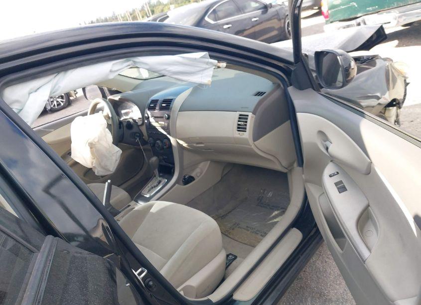 Photo 5 of 2010 Toyota Corolla LE (VIN 2T1BU4EEXAC516799)