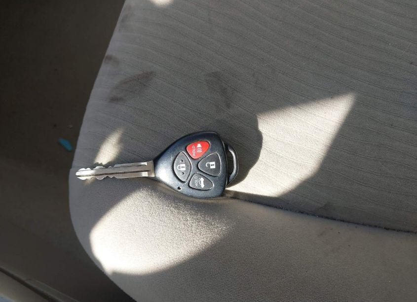 Photo 11 of 2010 Toyota Corolla LE (VIN 2T1BU4EEXAC529116)