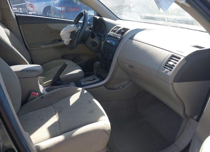 Photo 5 of 2010 Toyota Corolla LE (VIN 2T1BU4EEXAC529116)