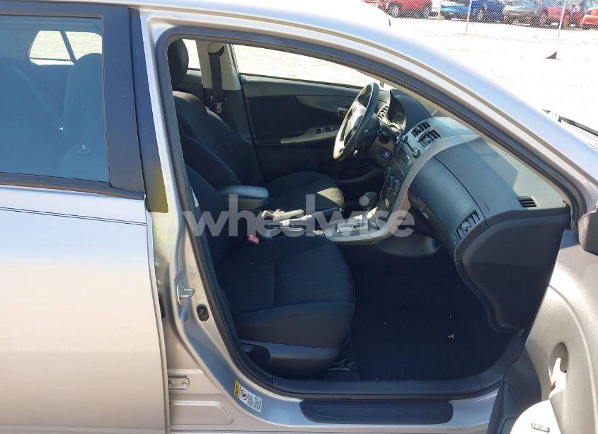 Photo 5 of 2011 Toyota Corolla S (VIN 2T1BU4EEXBC575577)