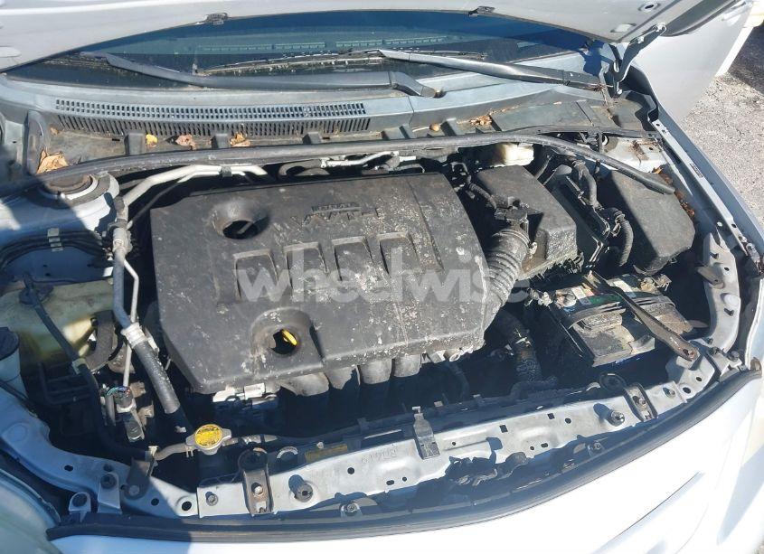 Photo 10 of 2011 Toyota Corolla LE (VIN 2T1BU4EEXBC577040)