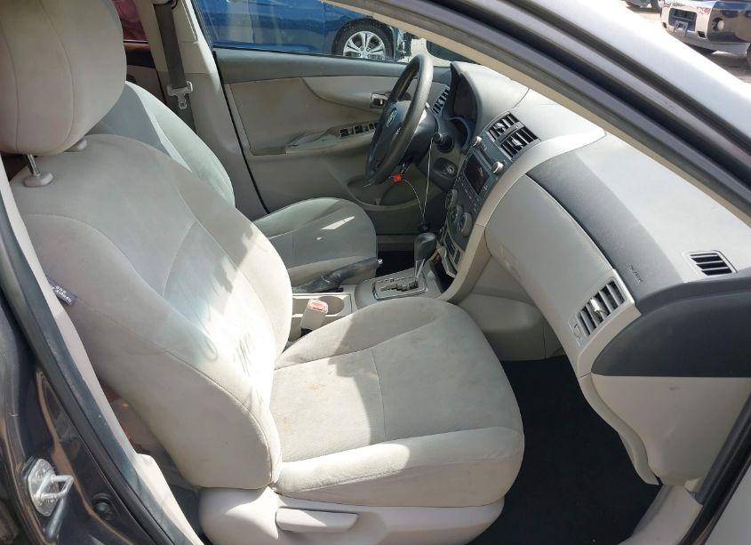 Photo 5 of 2011 Toyota Corolla LE (VIN 2T1BU4EEXBC578639)