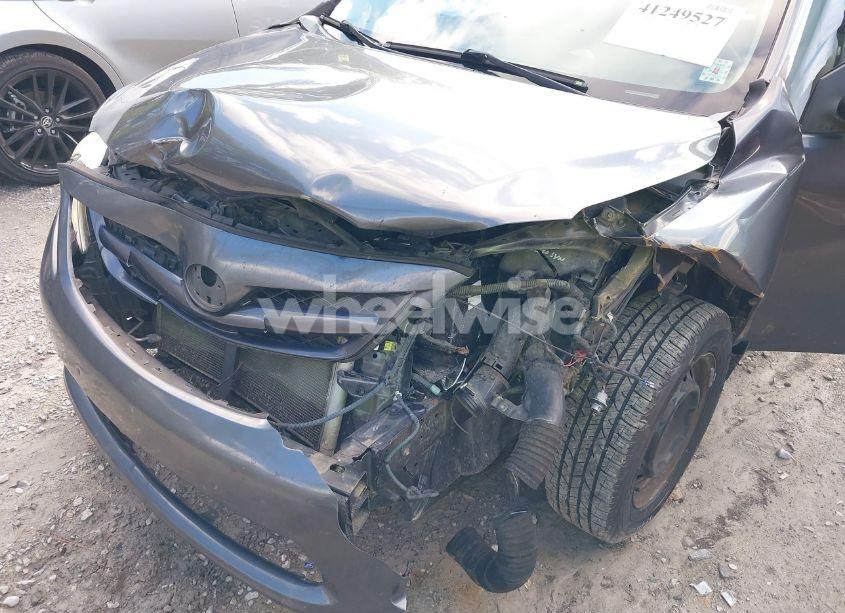 Photo 6 of 2011 Toyota Corolla (VIN 2T1BU4EEXBC591164)