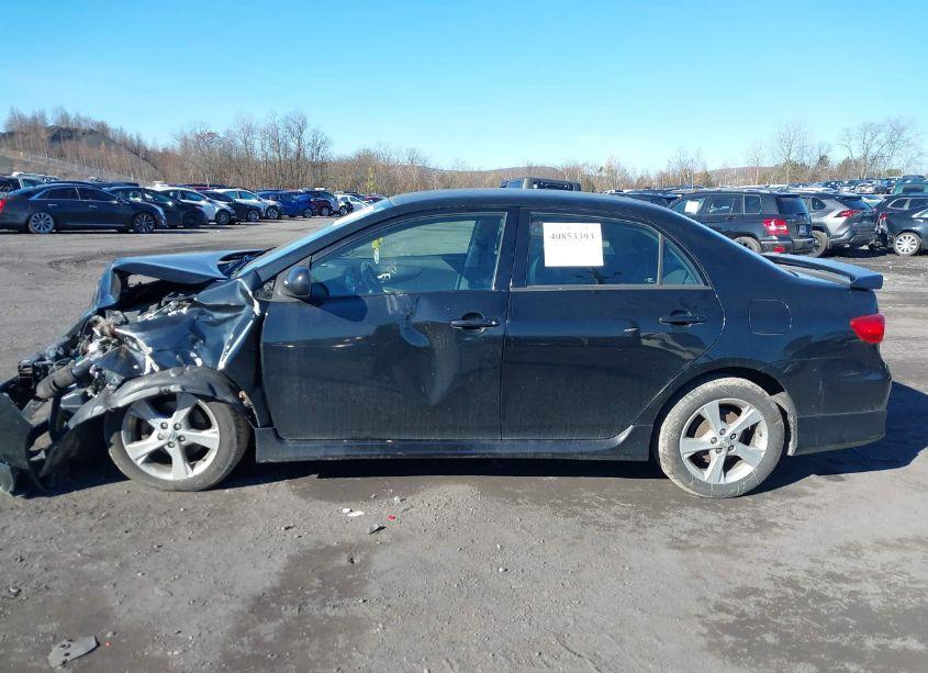 Photo 14 of 2011 Toyota Corolla S (VIN 2T1BU4EEXBC615348)