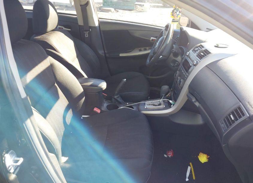 Photo 5 of 2011 Toyota Corolla S (VIN 2T1BU4EEXBC615348)