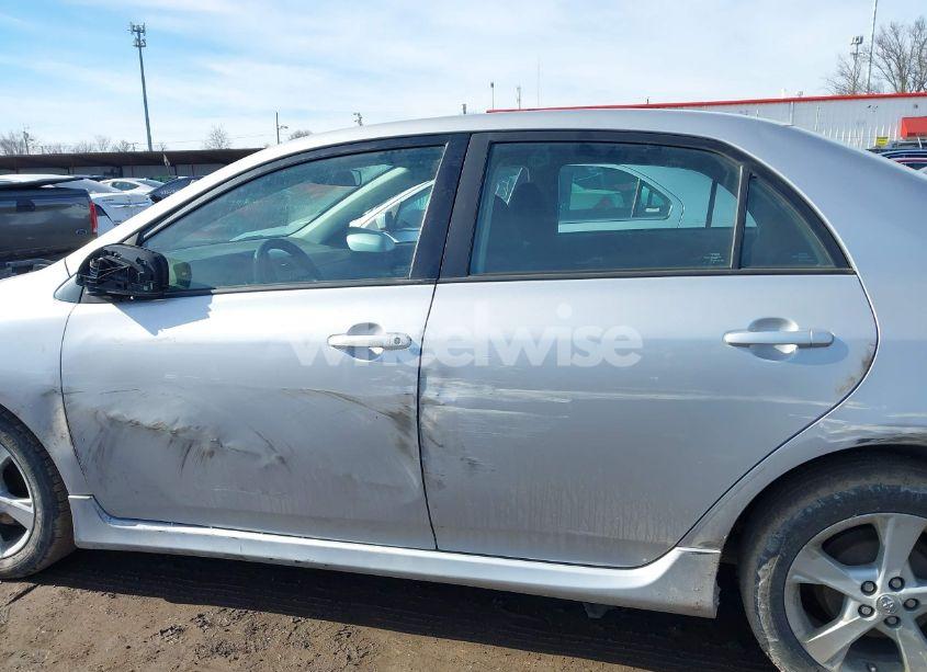 Photo 14 of 2011 Toyota Corolla S (VIN 2T1BU4EEXBC621490)