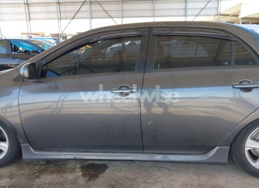 Photo 15 of 2011 Toyota Corolla S (VIN 2T1BU4EEXBC629153)