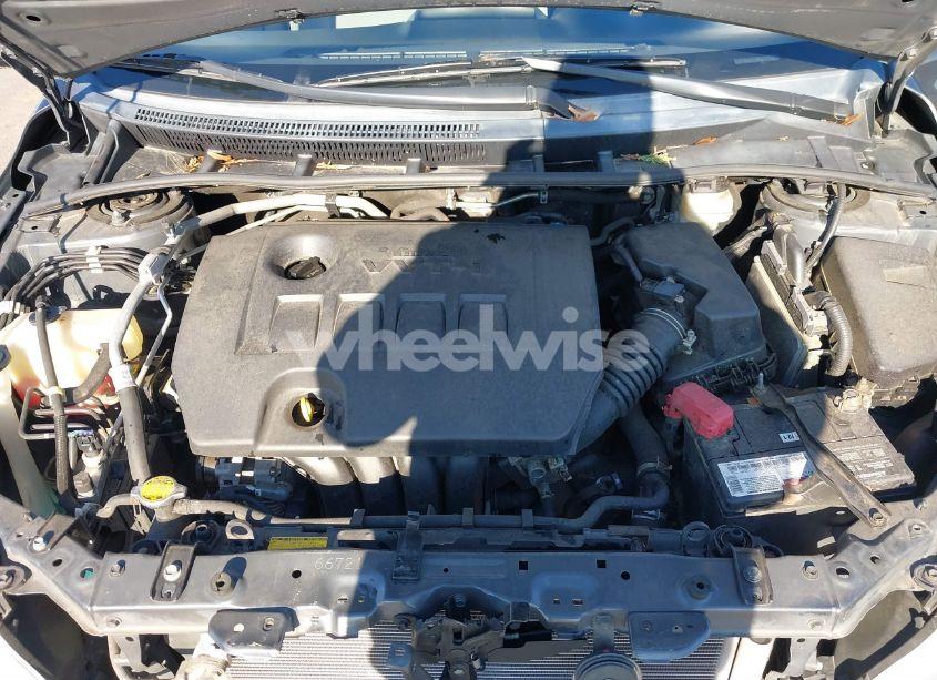 Photo 10 of 2011 Toyota Corolla LE (VIN 2T1BU4EEXBC630710)