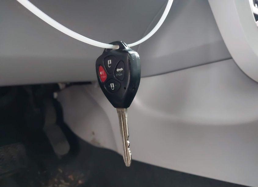 Photo 11 of 2011 Toyota Corolla LE (VIN 2T1BU4EEXBC645630)