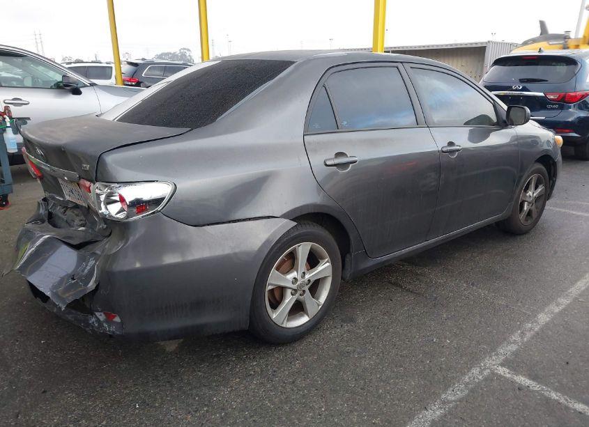 Photo 4 of 2011 Toyota Corolla LE (VIN 2T1BU4EEXBC645630)