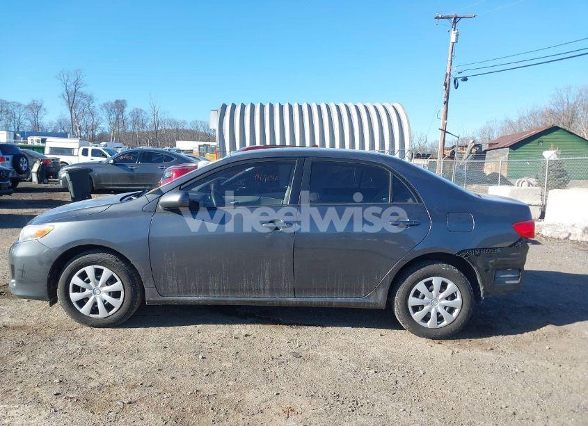 Photo 14 of 2011 Toyota Corolla LE (VIN 2T1BU4EEXBC650407)