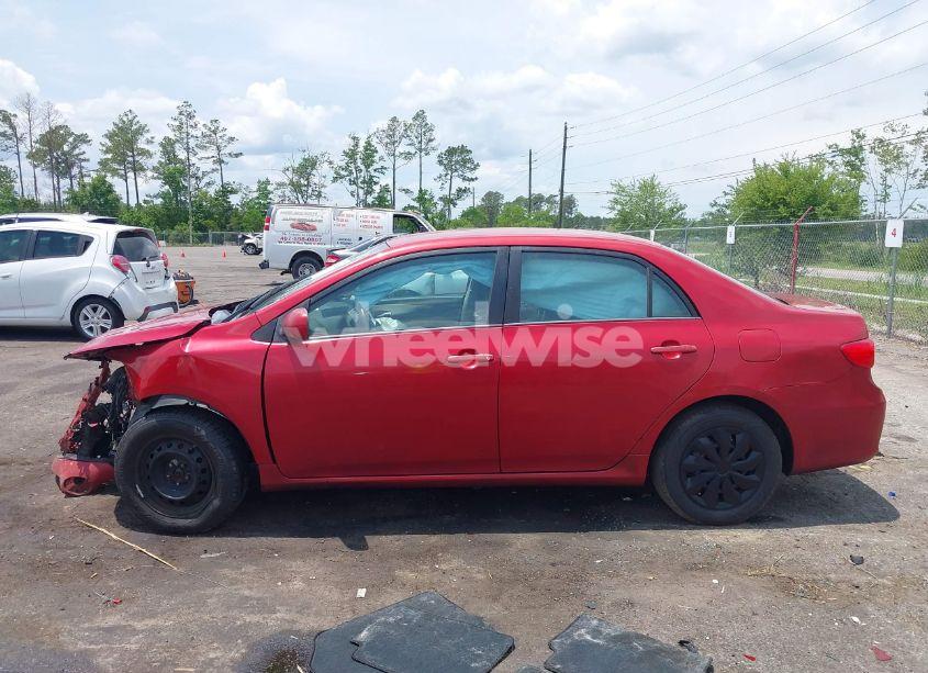 Photo 14 of 2011 Toyota Corolla LE (VIN 2T1BU4EEXBC663593)