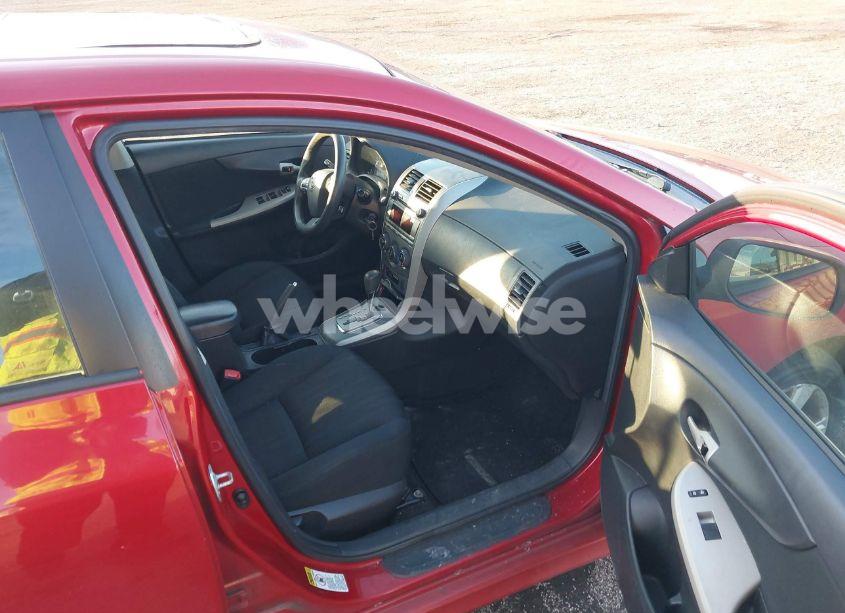 Photo 5 of 2011 Toyota Corolla S (VIN 2T1BU4EEXBC676764)