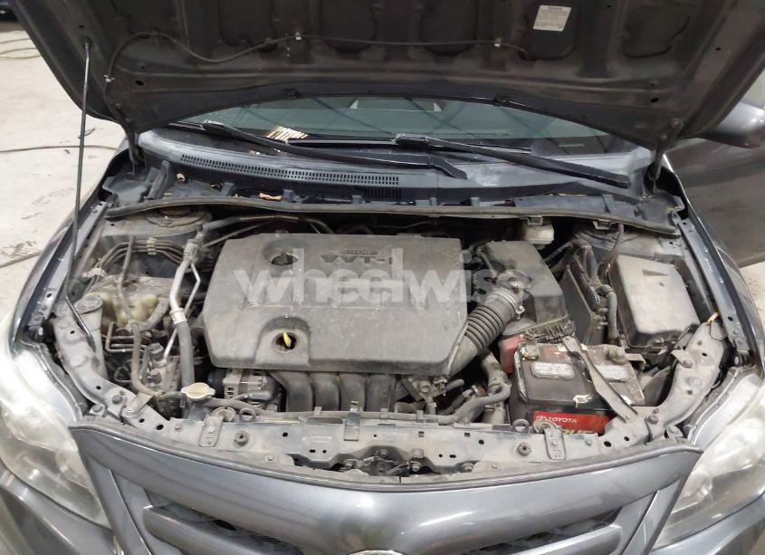 Photo 10 of 2011 Toyota Corolla S (VIN 2T1BU4EEXBC697470)