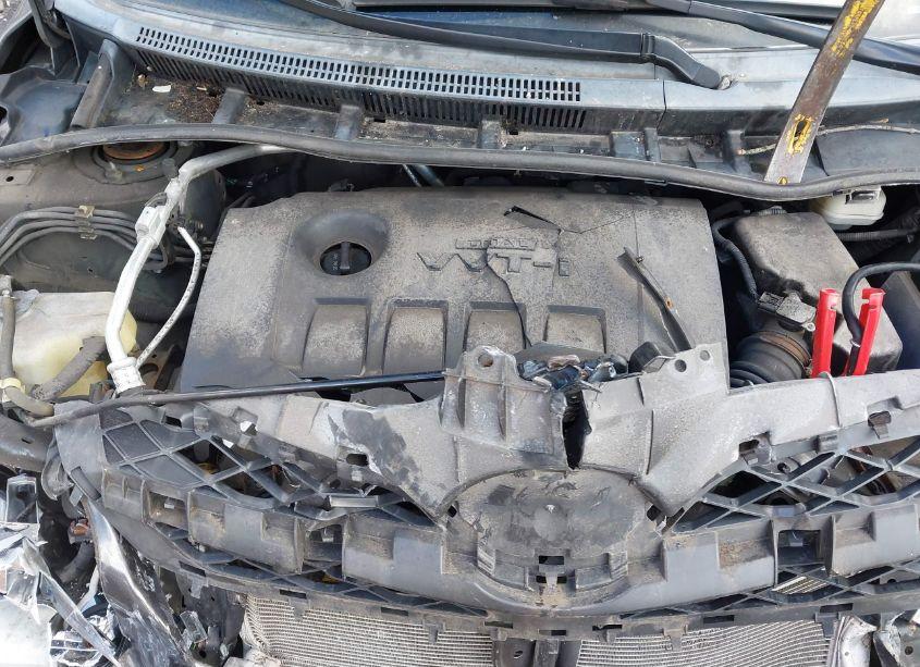 Photo 10 of 2011 Toyota Corolla S (VIN 2T1BU4EEXBC712565)