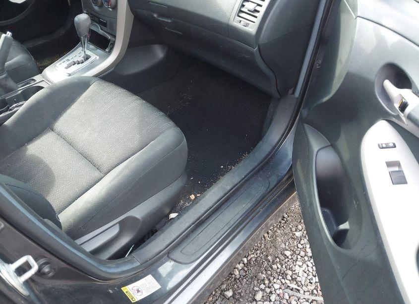 Photo 5 of 2011 Toyota Corolla S (VIN 2T1BU4EEXBC712565)