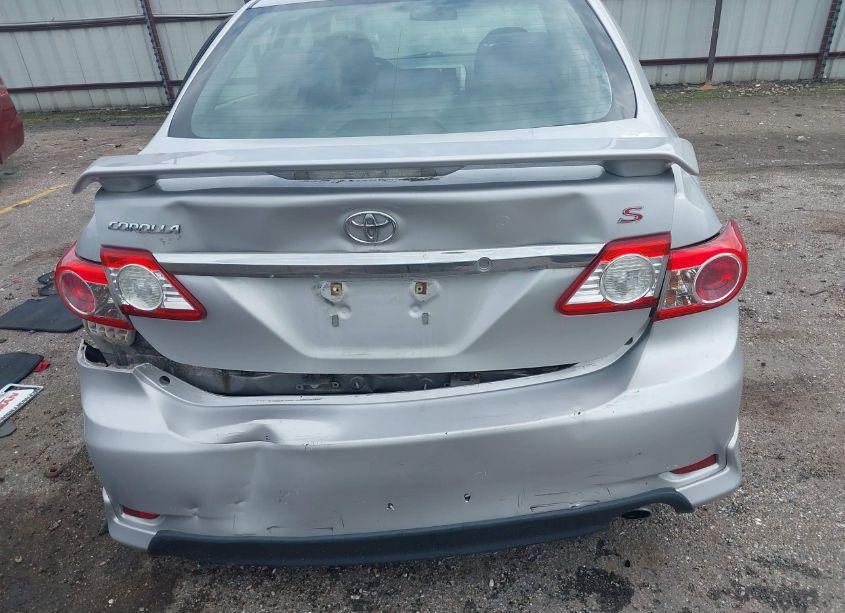 Photo 16 of 2011 Toyota Corolla S (VIN 2T1BU4EEXBC717457)