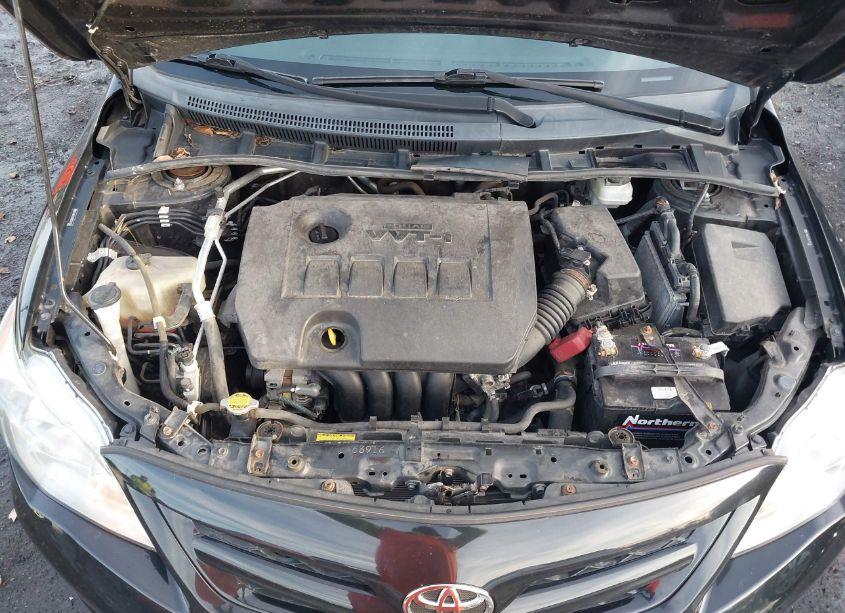 Photo 10 of 2011 Toyota Corolla (VIN 2T1BU4EEXBC726336)