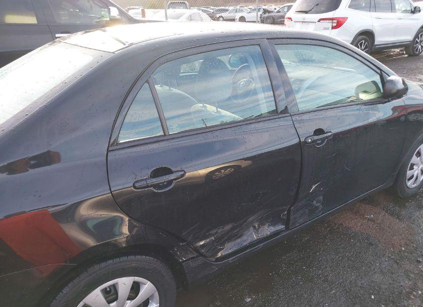 Photo 6 of 2011 Toyota Corolla (VIN 2T1BU4EEXBC726336)