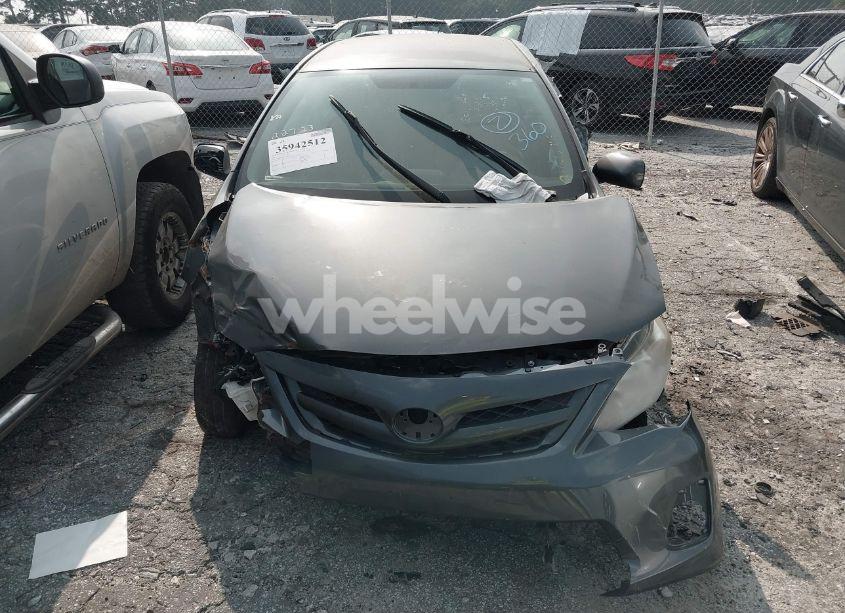 Photo 6 of 2011 Toyota Corolla LE (VIN 2T1BU4EEXBC746537)